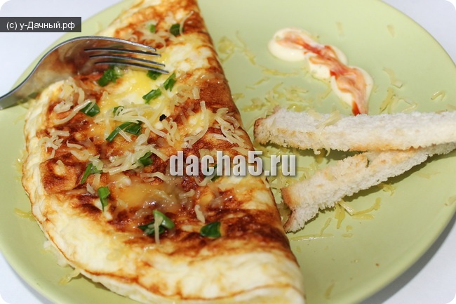 Сырный омлет в мультиварке